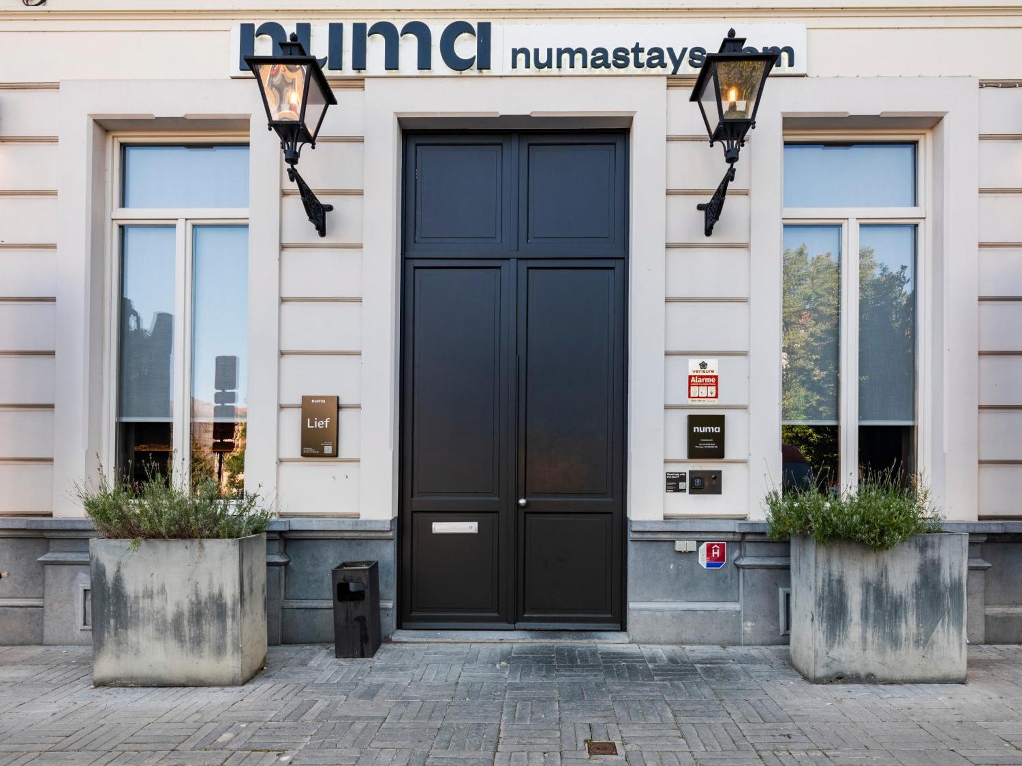 Numa L Lief Aparthotel Bryssel Exteriör bild